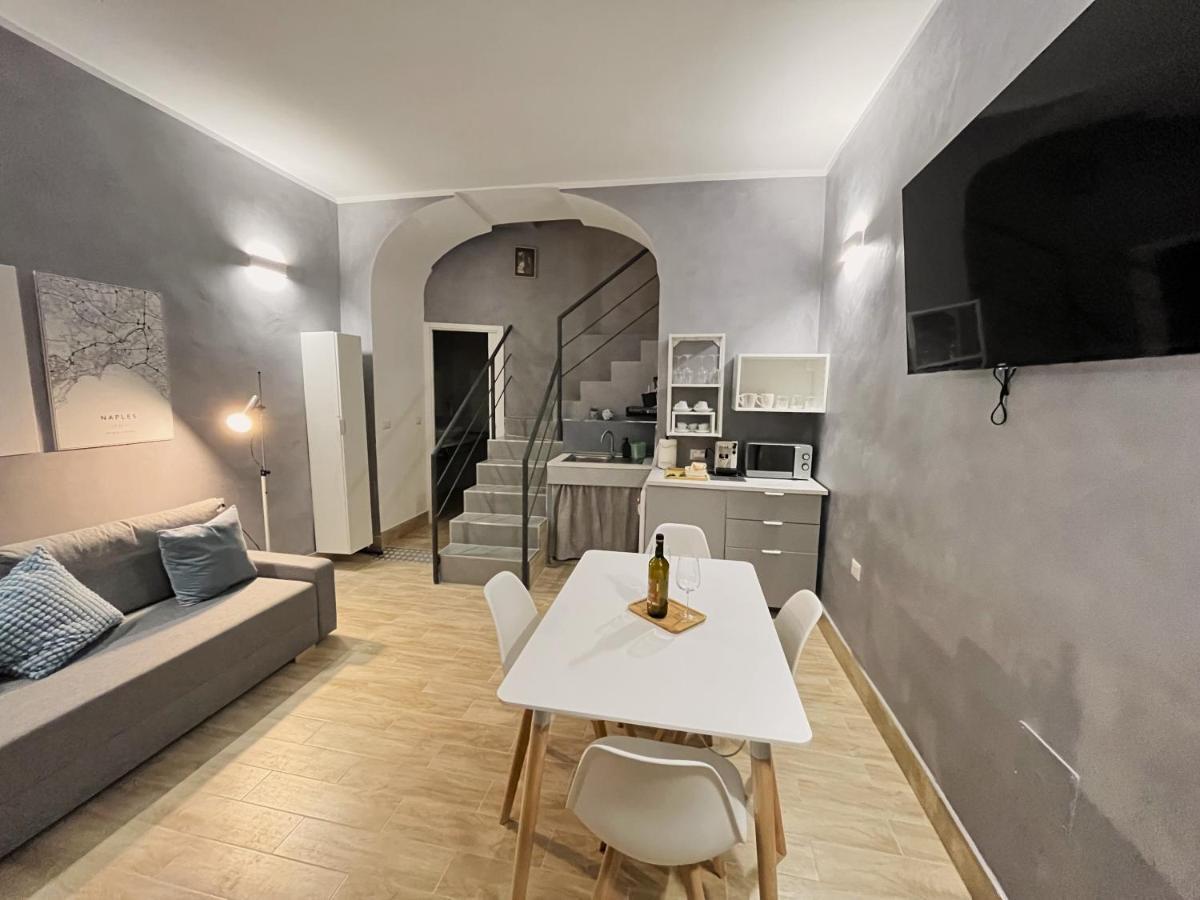 Nel Vico Apartment Naples Luaran gambar