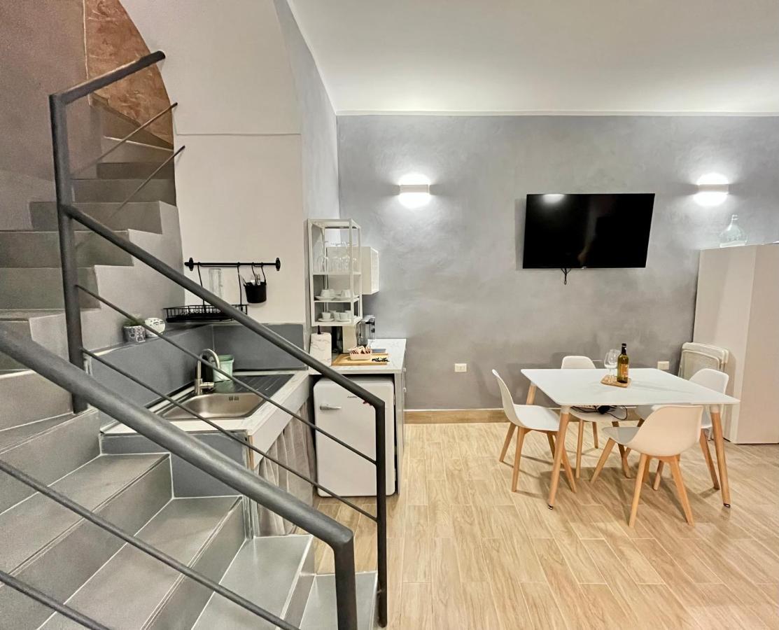 Nel Vico Apartment Naples Luaran gambar